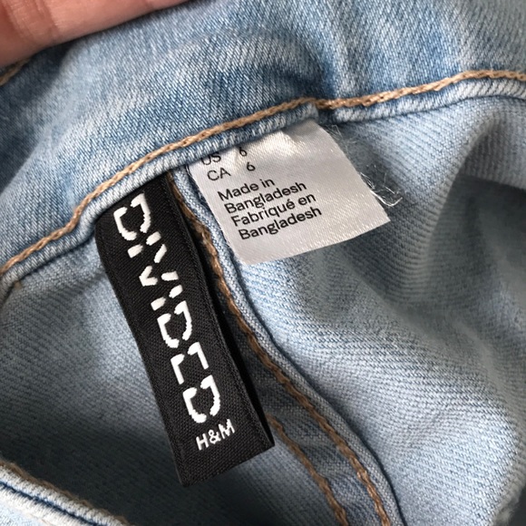 Cute Light Blue H&M Mid Rise Jean Shorts - Picture 5 of 5